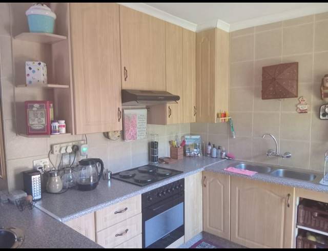 2 BEDROOM HOUSE FOR SALE IN WIERDA PARK